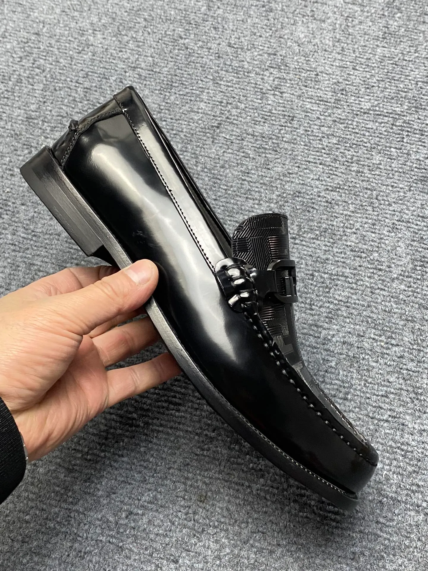 Men's Men's Shoes Men's Men's Shoes 💰900FENDI Fendi Men's Breathable and Comfortable Leather Shoes. Original development. The leather outsole is made of leather. Counters copy one to one. Imported counter cowhide. Imported water dyes cattle. 38 to 44. (45.46. can be ordered. 47.